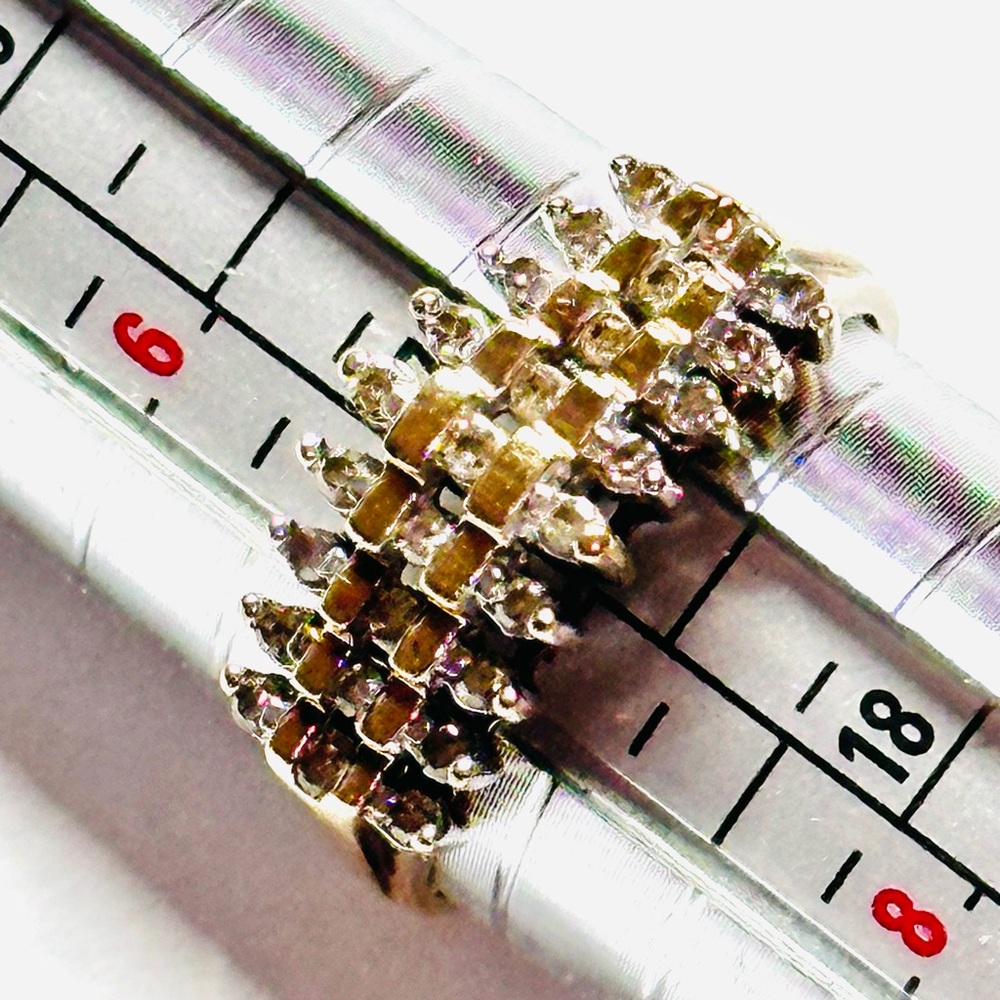 Womens Size 7 10k Yellow Gold 1/4 Carat TW Diamond Ring - Picture 2 of 12